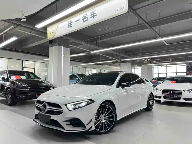 MERCEDES-BENZ A CLASS AMG