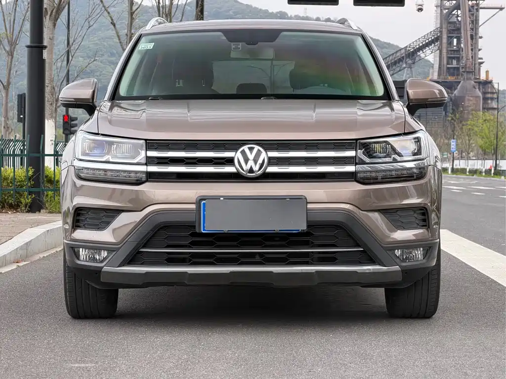 Volkswagen Tharu 2019 280TSI Luxury V