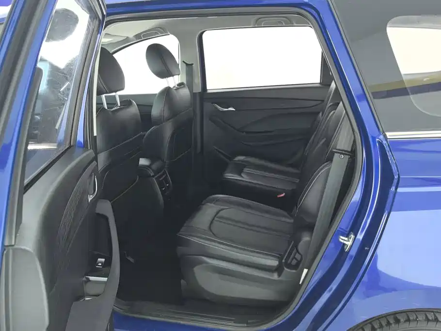 Baojun 360 — миниатюра 11