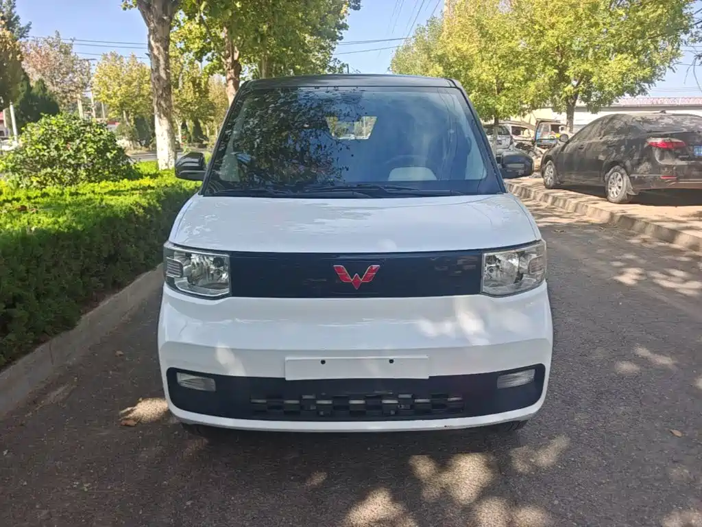 Wuling MINIEV — миниатюра 3