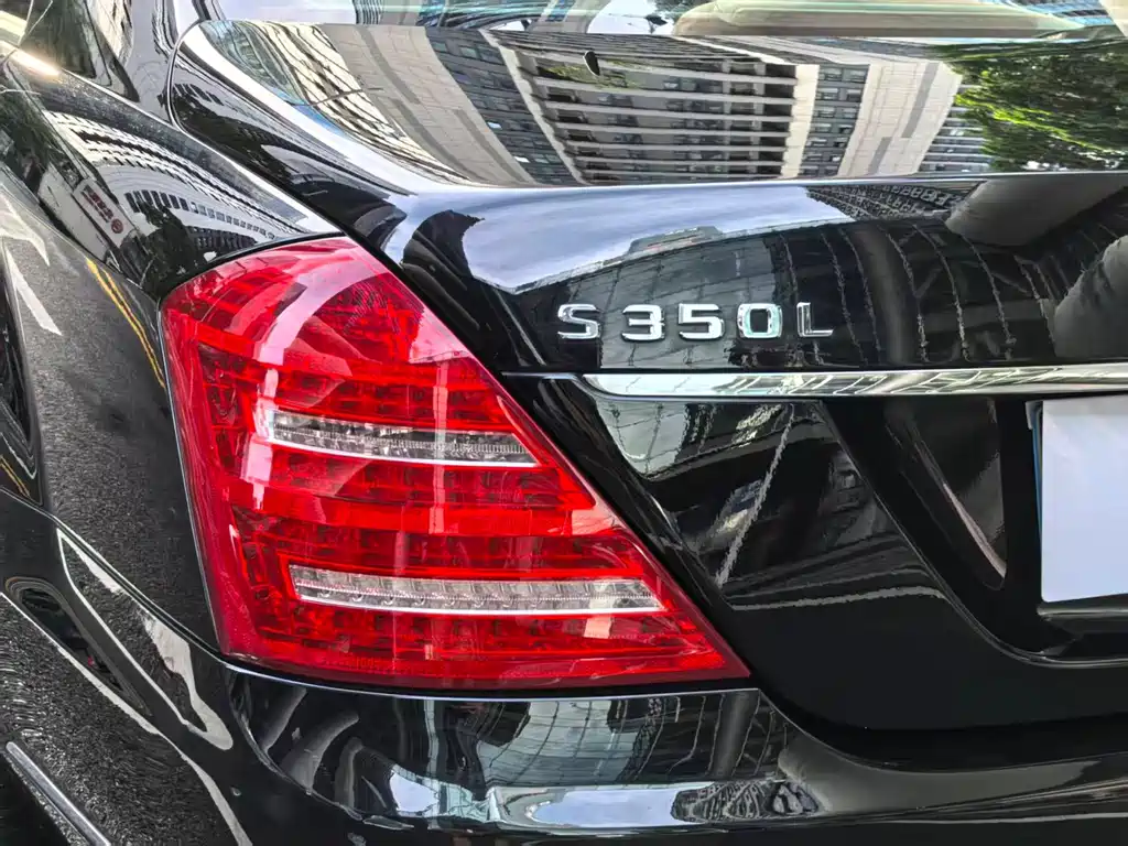 Mercedes-Benz S-Class — миниатюра 7