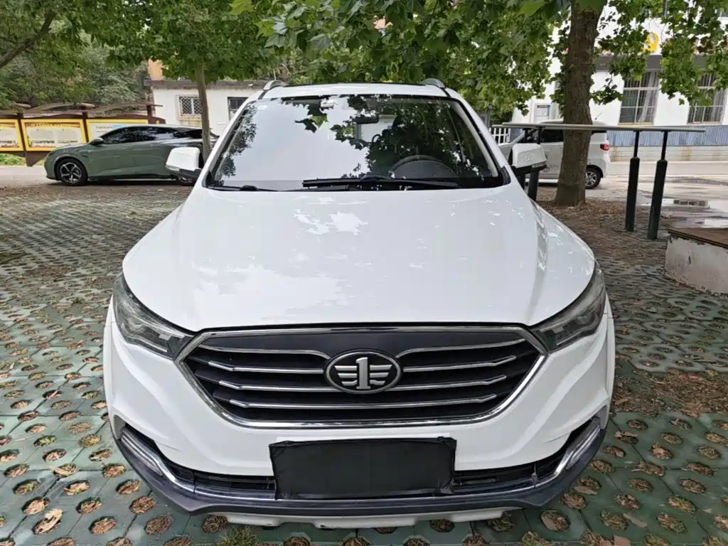 Bestune X40 — миниатюра 3