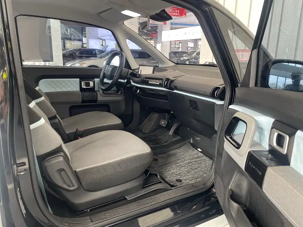 Baojun E300 — миниатюра 9