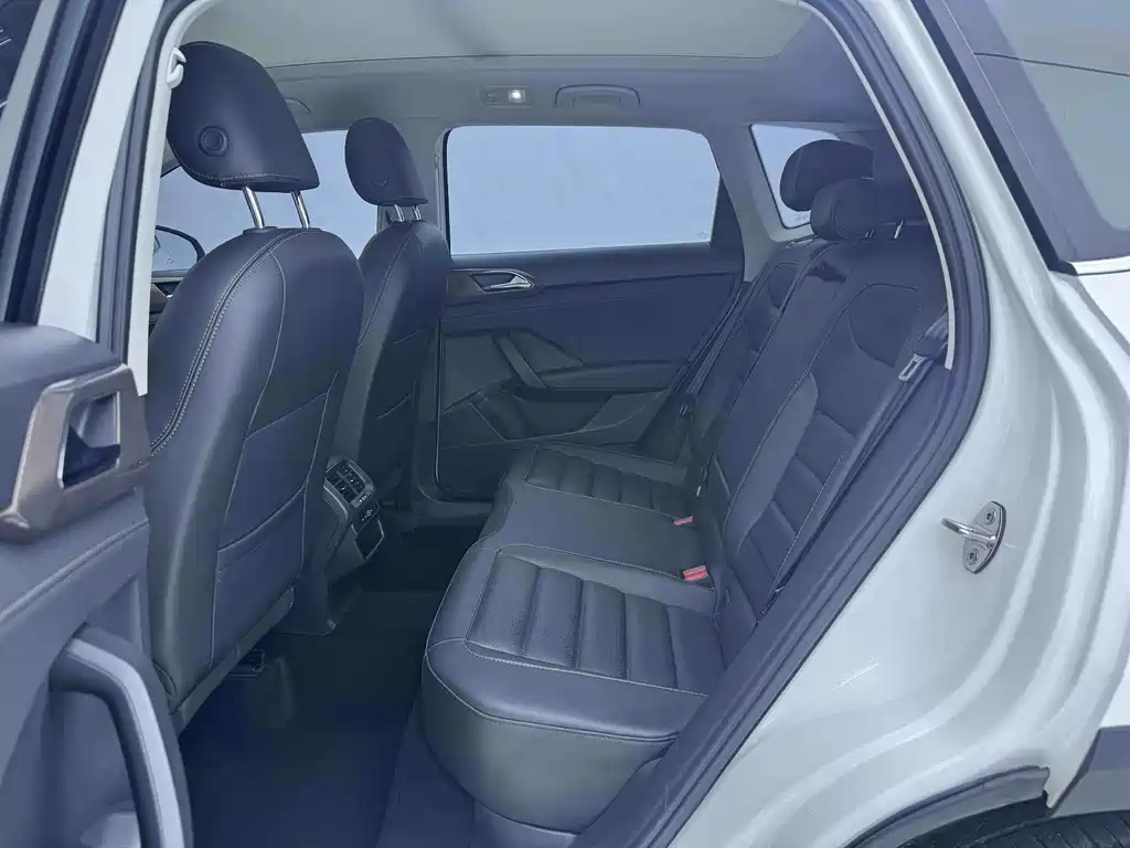 Volkswagen Tharu — миниатюра 14