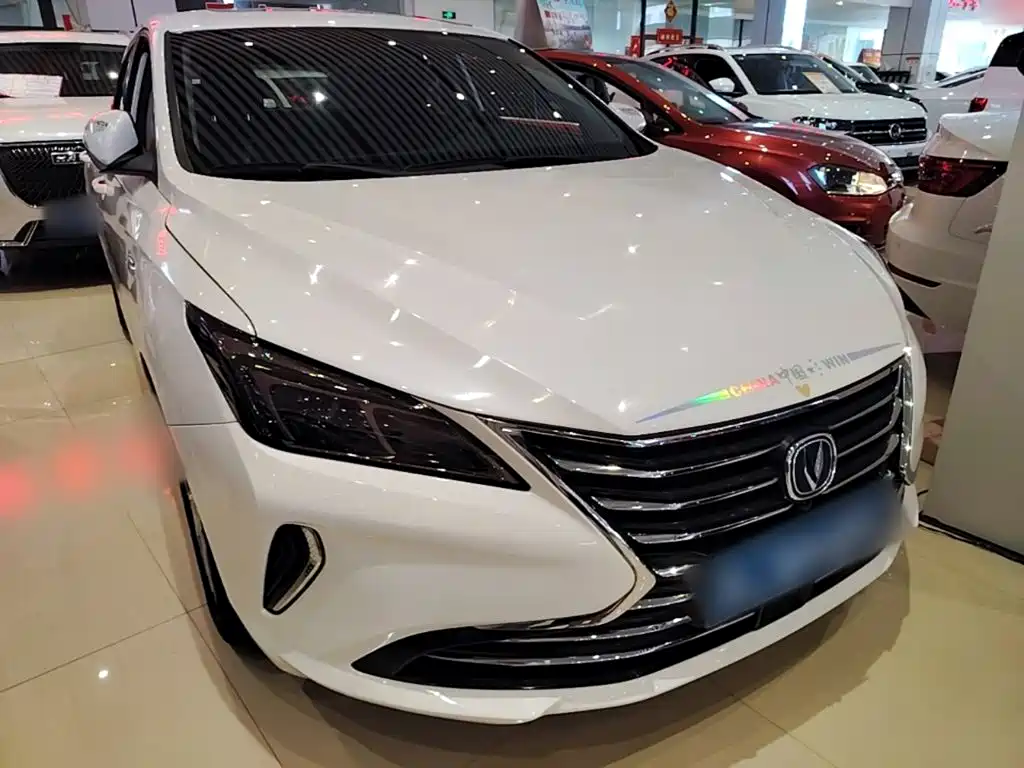 Changan Eado XT — миниатюра 4