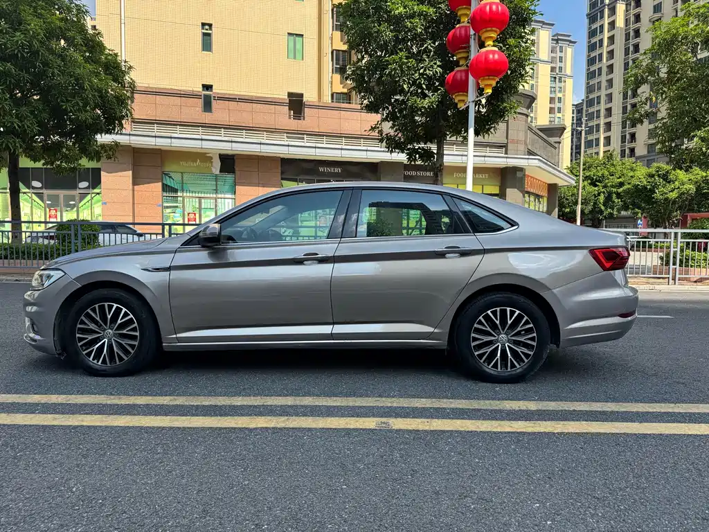 Volkswagen Sagitar — миниатюра 5