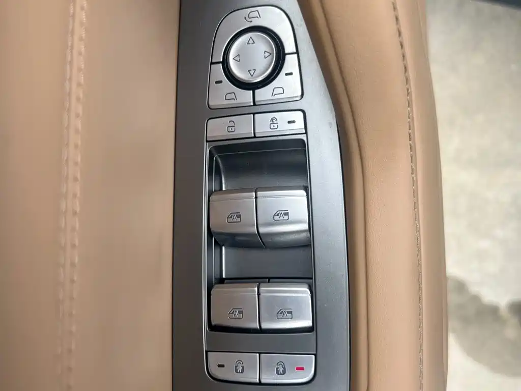 Fang Cheng Bao Leopard 8 — миниатюра 10