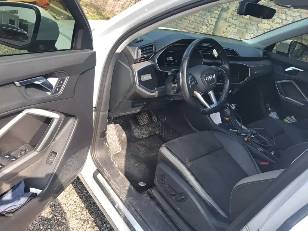 Audi Q3 — миниатюра 14