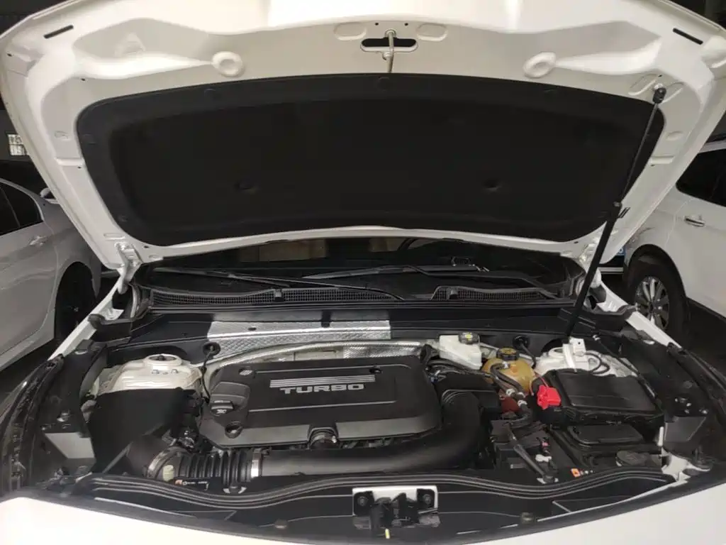 Cadillac XT4 — миниатюра 20