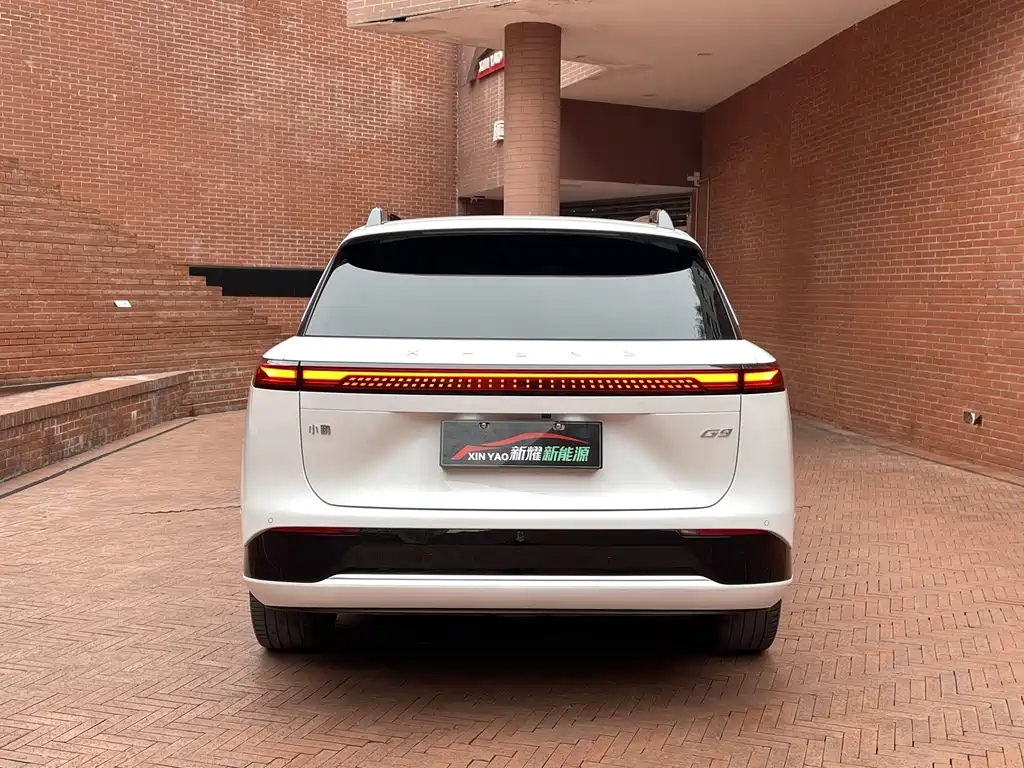 XIAOPENG G9
