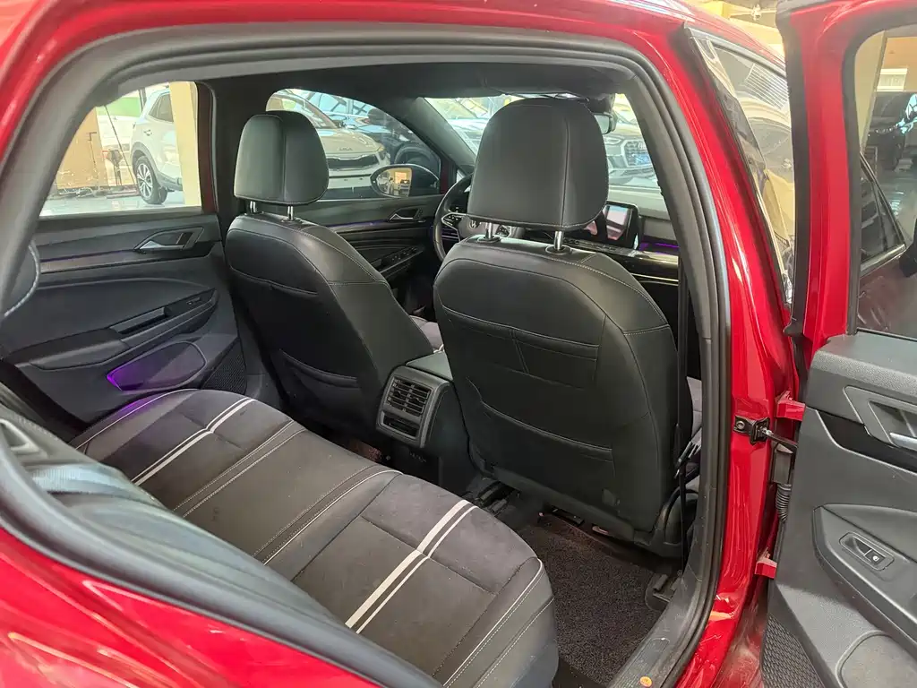Volkswagen Golf — миниатюра 5
