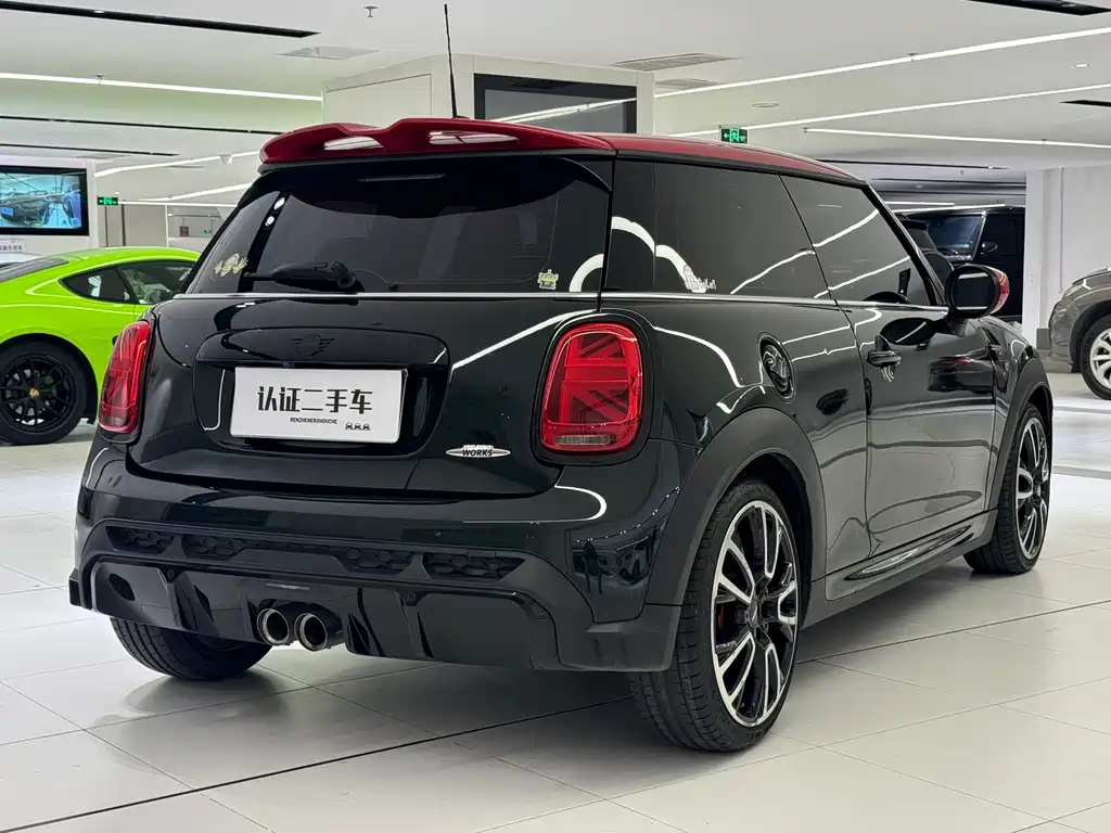 MINI JCW