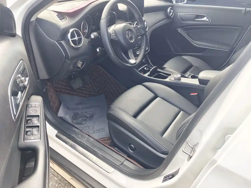 Mercedes-Benz GLA — миниатюра 4