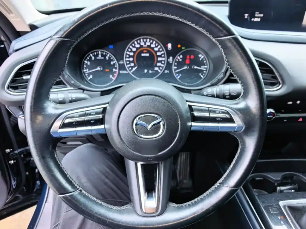 Mazda CX-30 — миниатюра 11