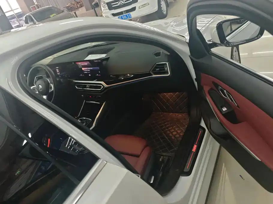 BMW i3 — миниатюра 8