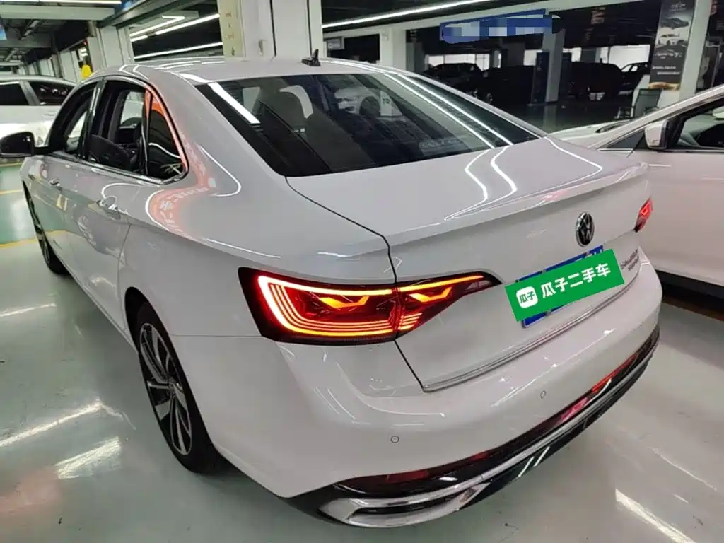 Volkswagen Sagitar — миниатюра 5