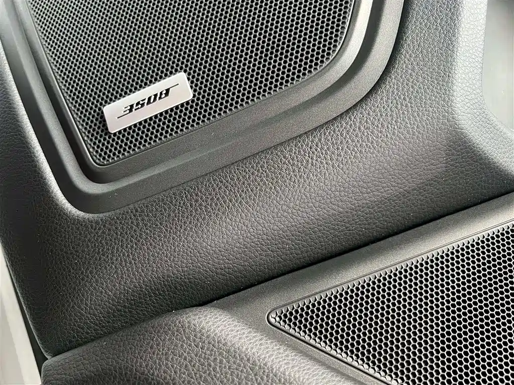 Porsche Macan 2023 — фото 8