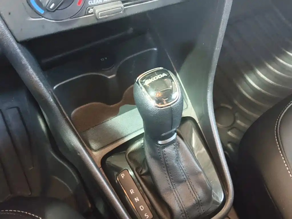 Skoda Rapid Spaceback — миниатюра 14