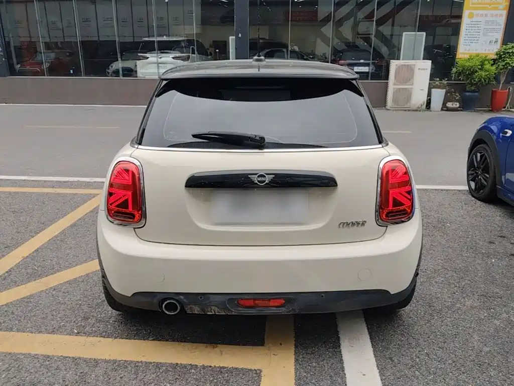 MINI Mini — миниатюра 6