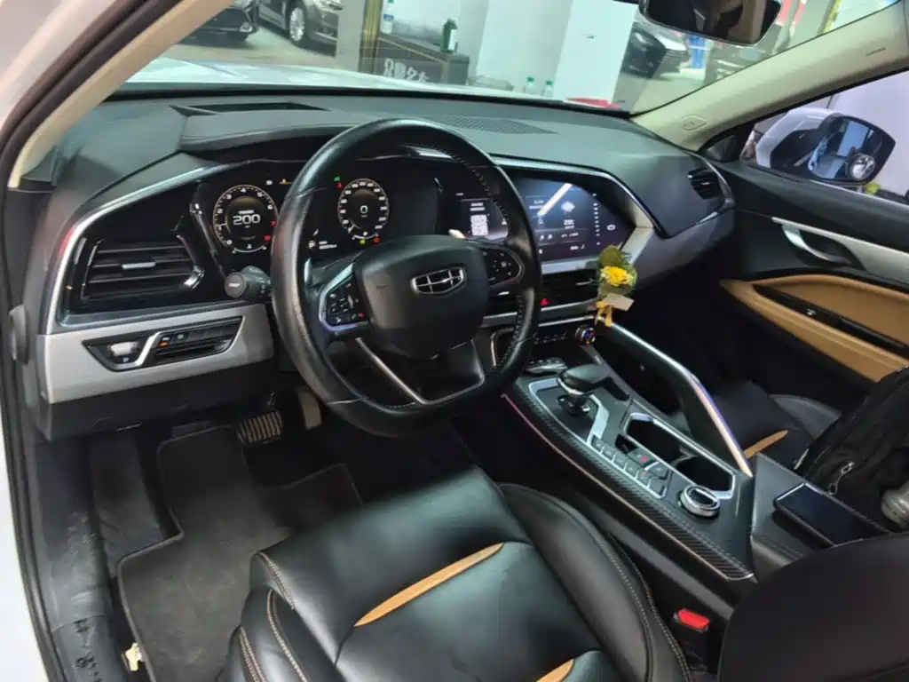 Geely Xingyue — миниатюра 10
