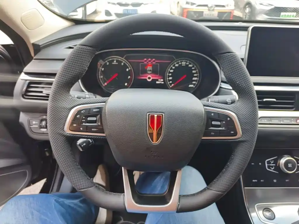 Hongqi Hongqi H5 — миниатюра 11