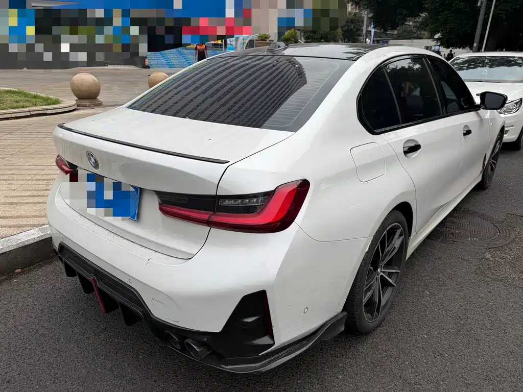 BMW 3 Series 3 2023 325Li M Sport