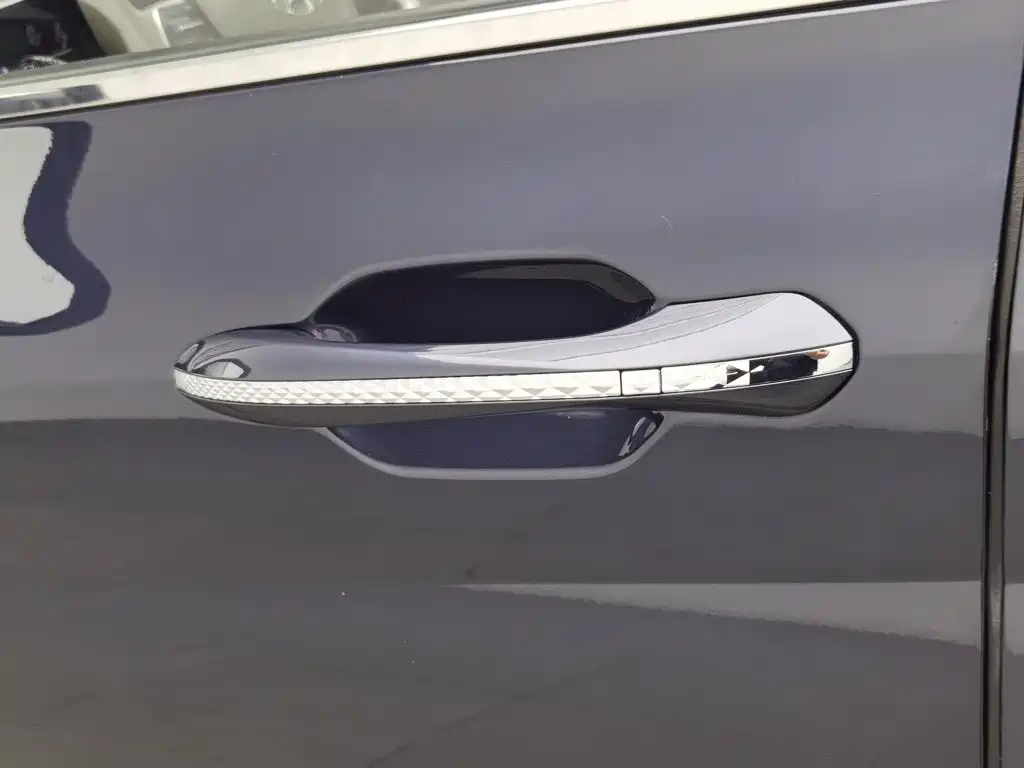 Hyundai Custo — миниатюра 18