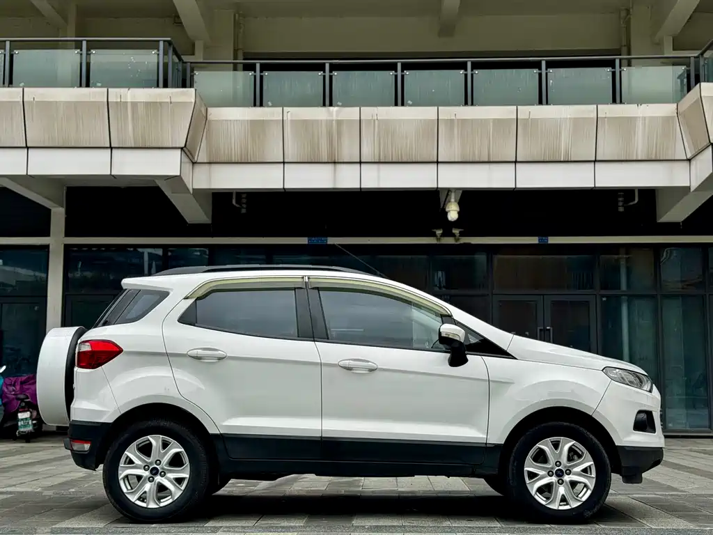 Ford Ecosport — миниатюра 5