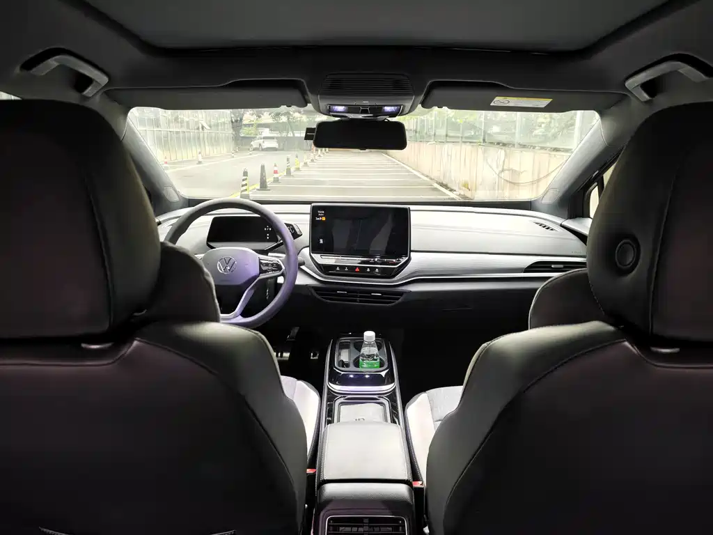 Volkswagen ID.4 Crozz — миниатюра 7