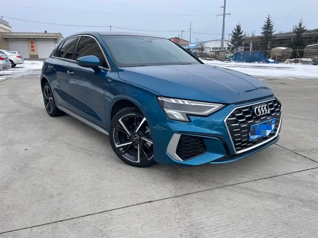 Audi A3 2022 — фото 2