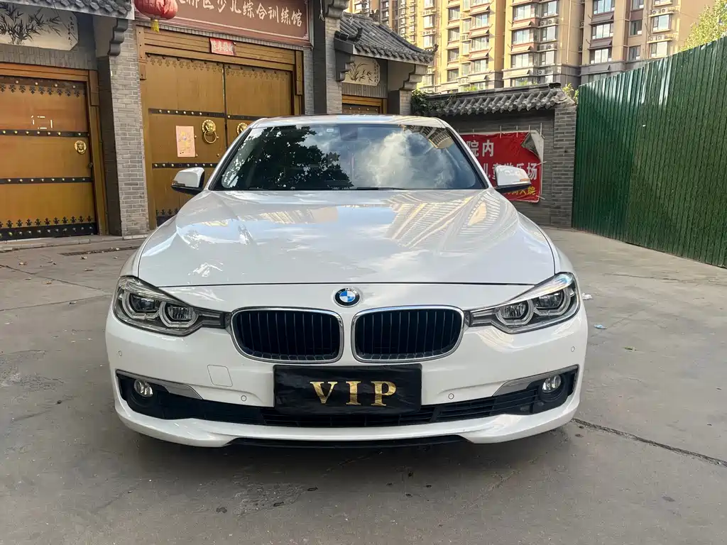BMW 3 Series — миниатюра 2