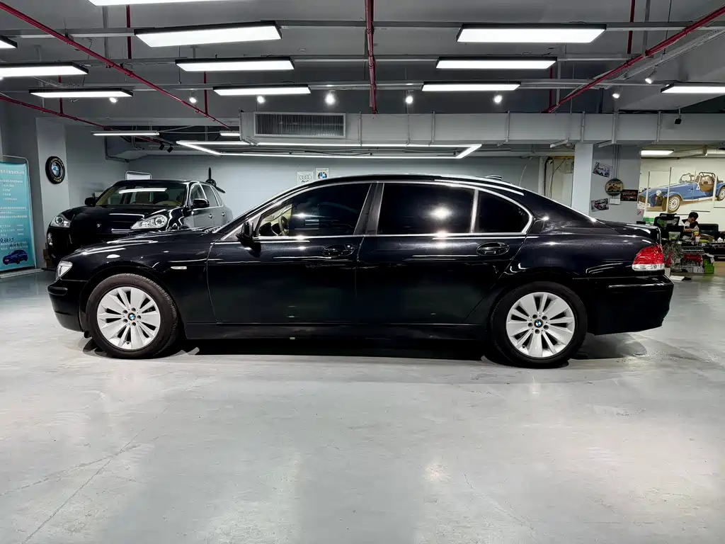 BMW 7 Series 7 2005 750Li