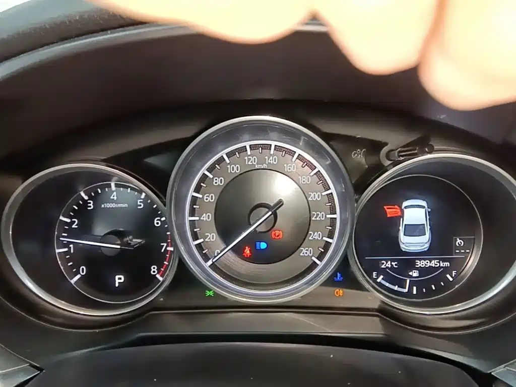 Mazda Atenza — миниатюра 12