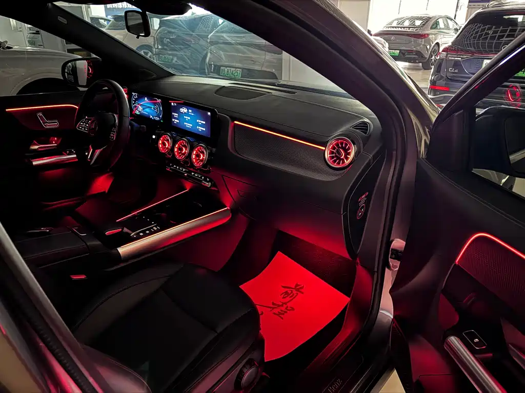 Mercedes-Benz EQA — миниатюра 8