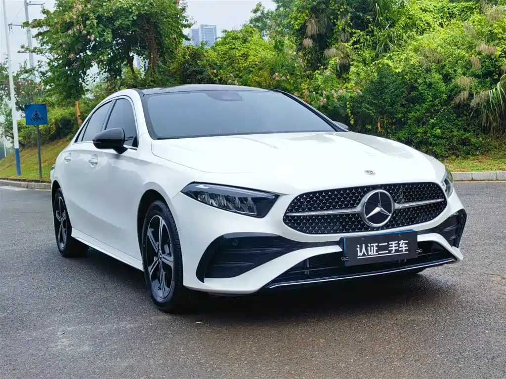 MERCEDES-BENZ A CLASS