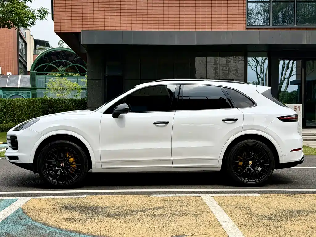 Porsche Cayenne 2019 Cayenne 3.0T