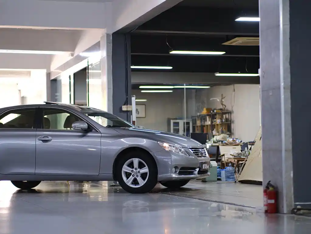 Toyota Reiz — миниатюра 13