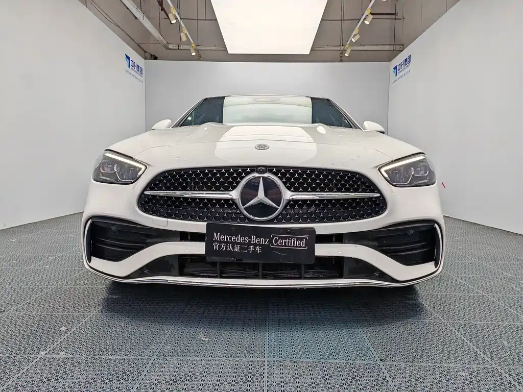 Mercedes-Benz C-Class — миниатюра 2