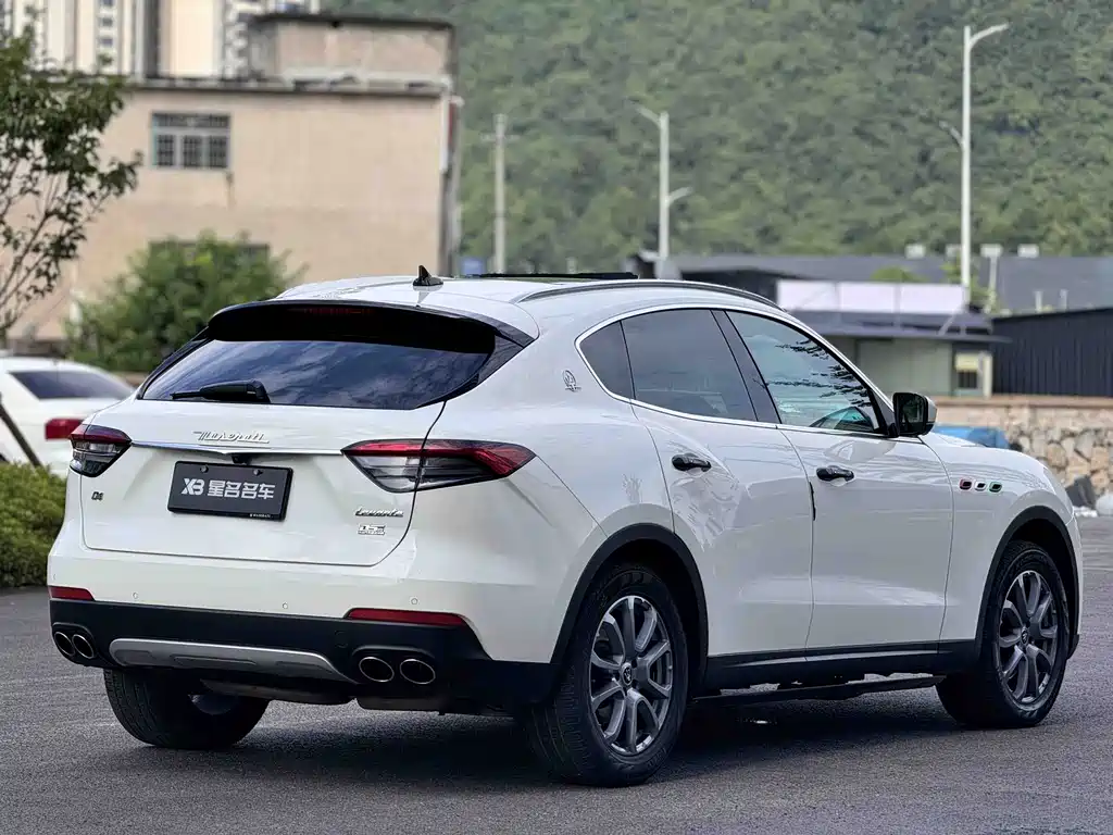 Maserati Levante — миниатюра 18