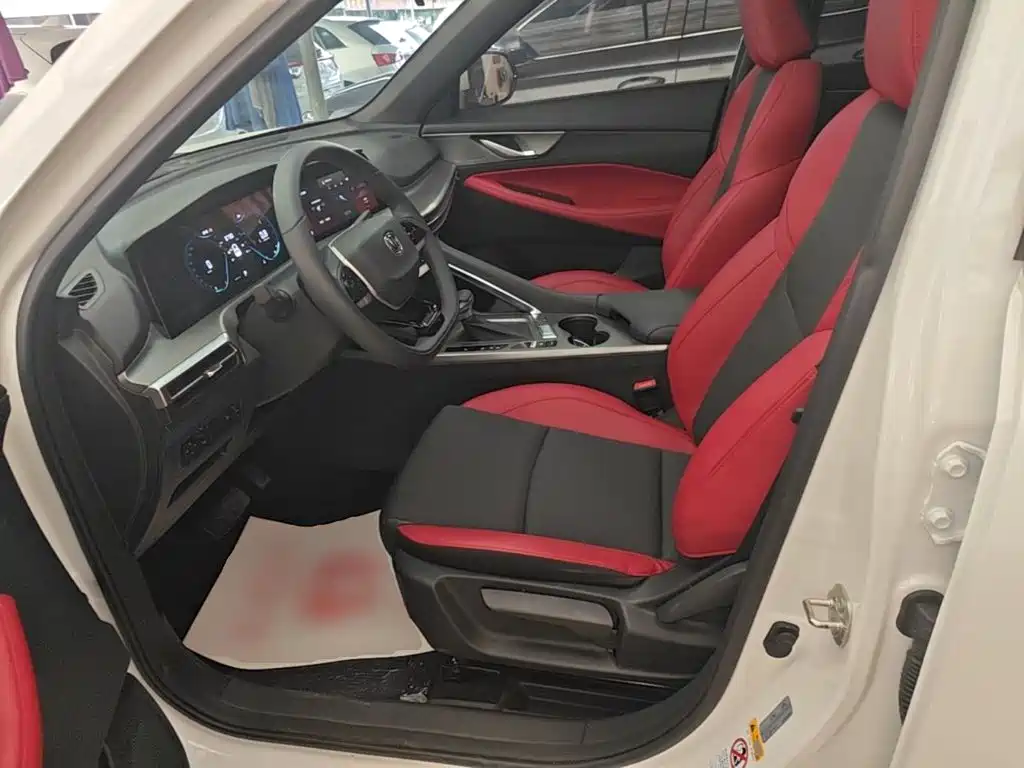 Changan CS35PLUS — миниатюра 15