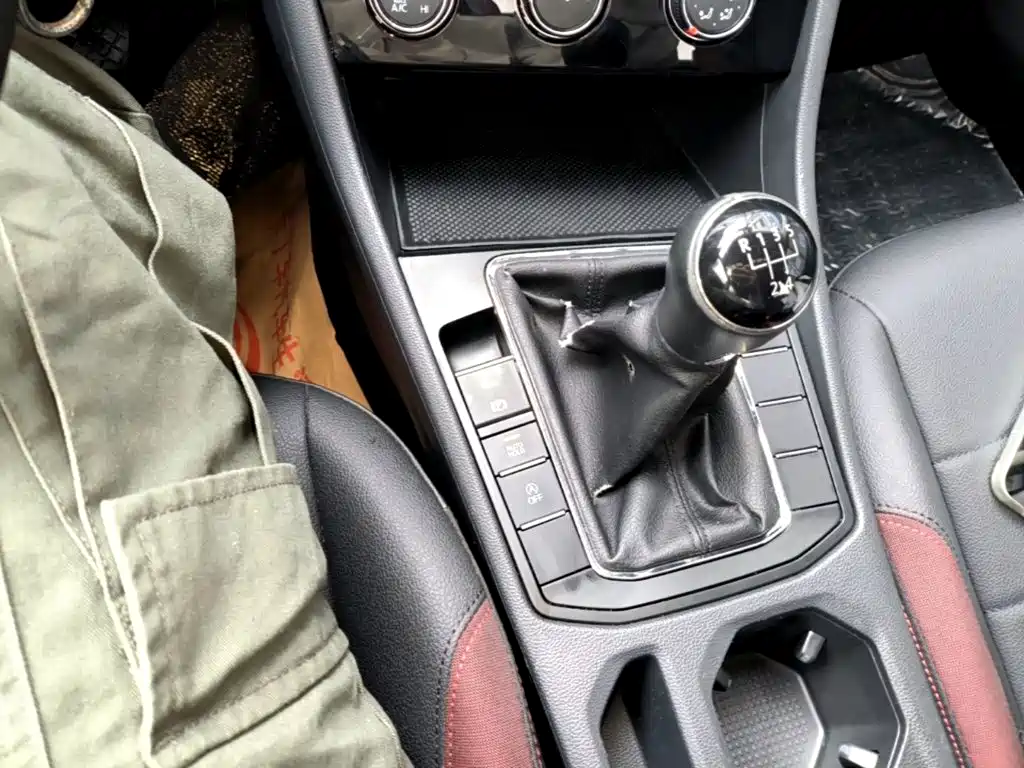 Volkswagen Bora — миниатюра 14