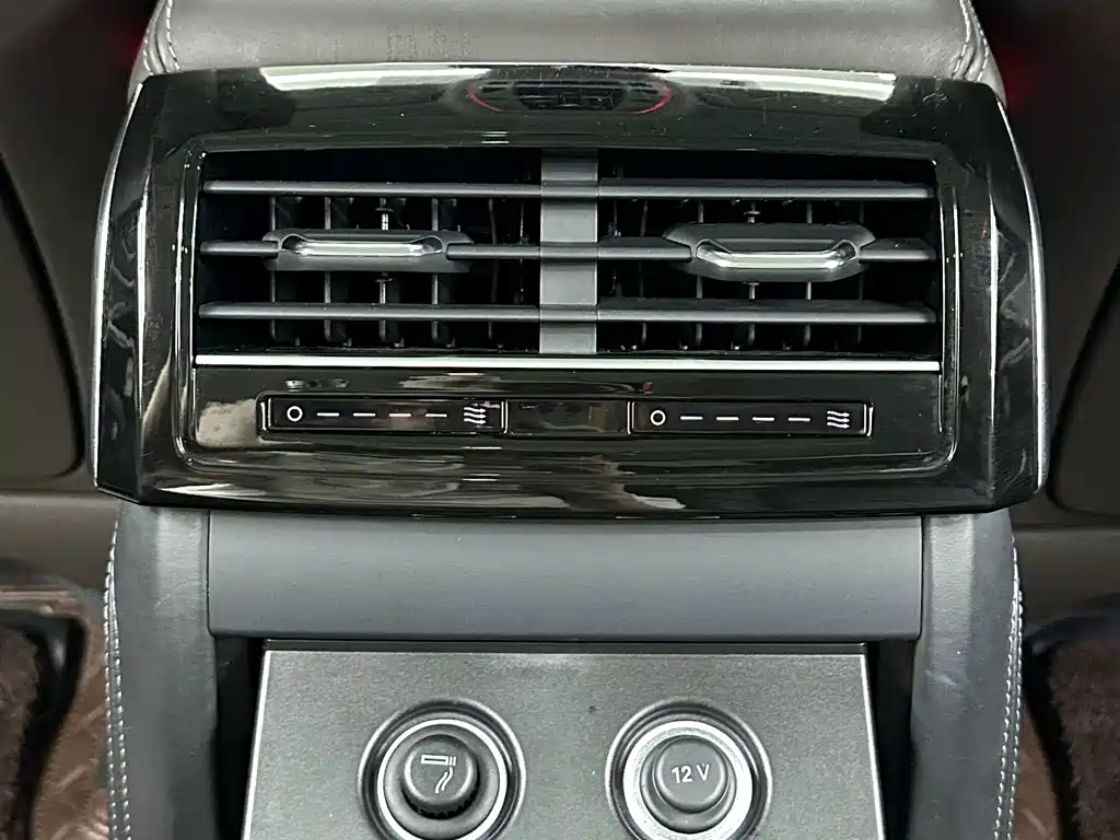 Audi A8 — миниатюра 24