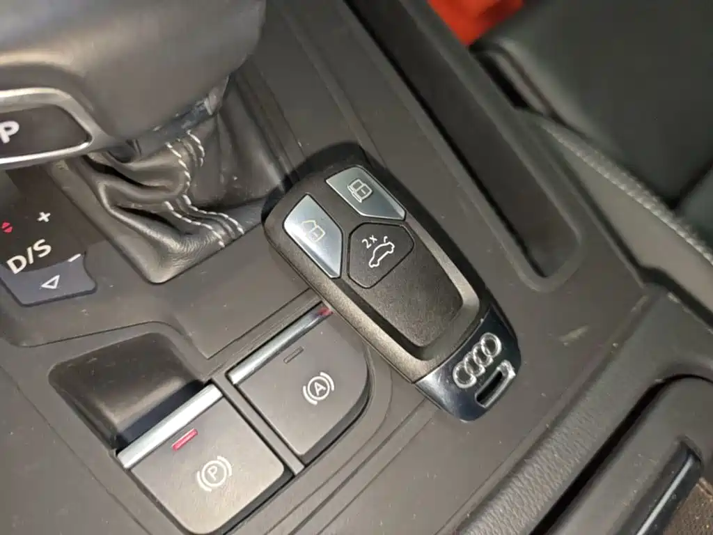 Audi Q5L Sportback — миниатюра 9