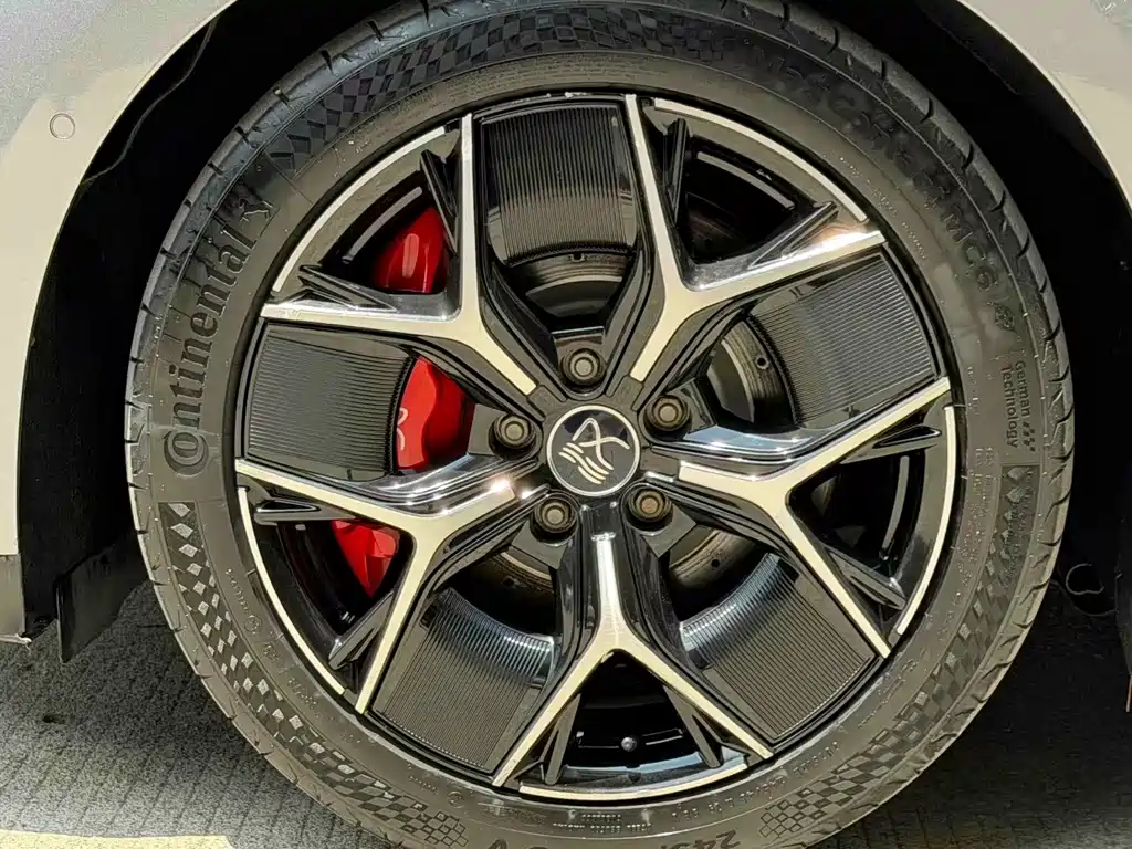 BYD Han — миниатюра 10