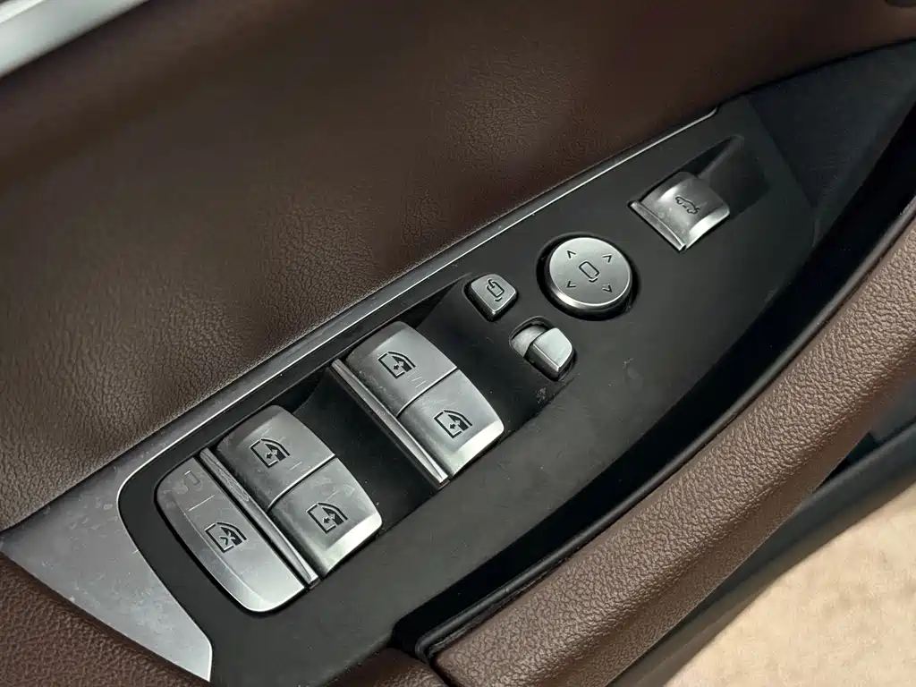 BMW X3 — миниатюра 18