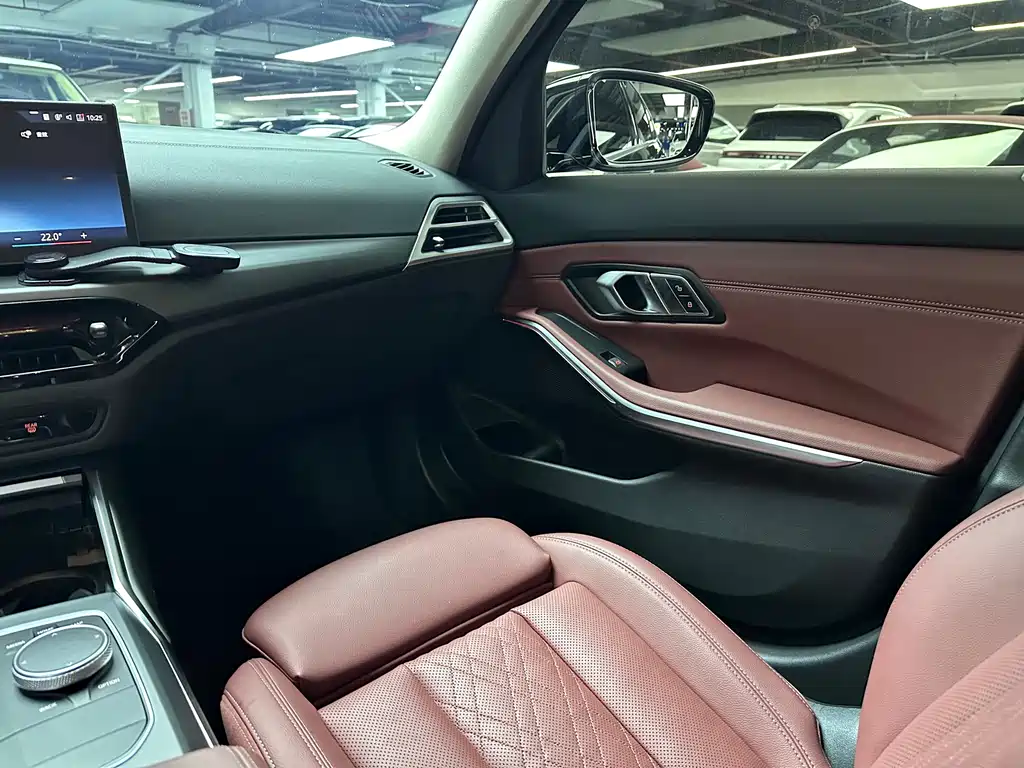 BMW 3 Series — миниатюра 12