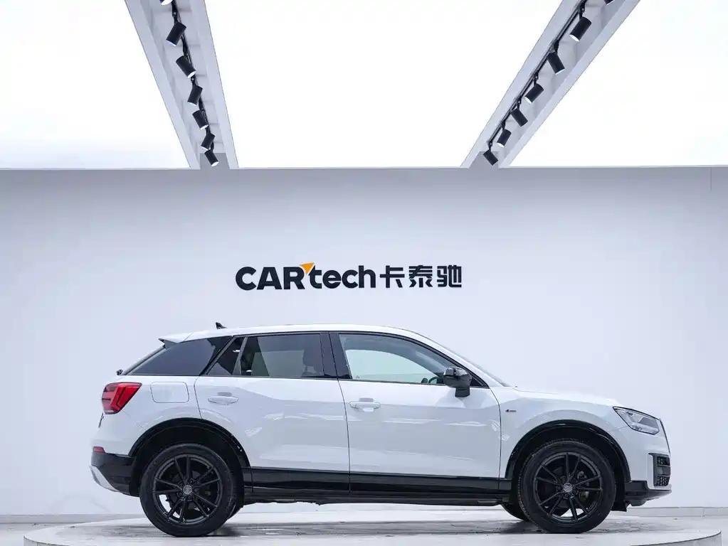 Audi Q2L — миниатюра 7