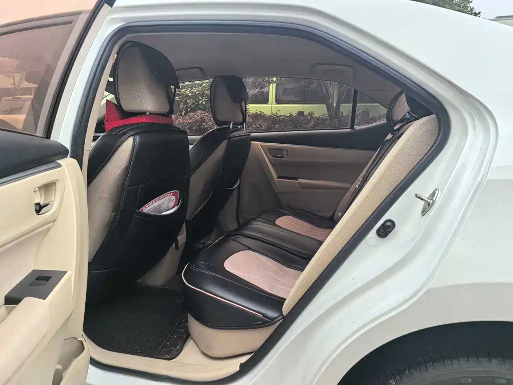 Toyota Corolla — миниатюра 7