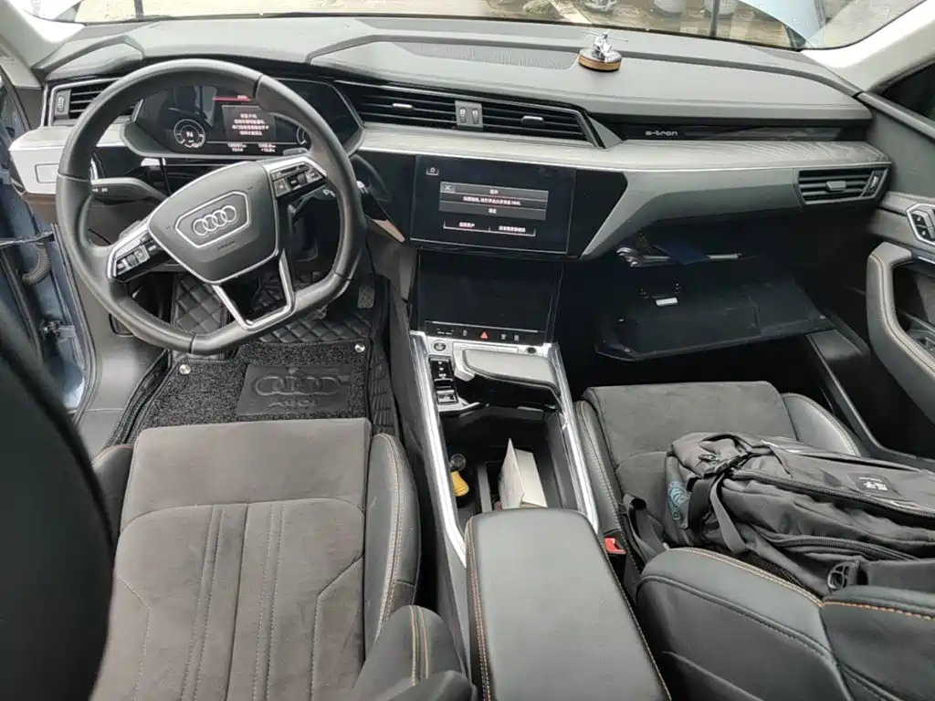 Audi e-tron — миниатюра 10
