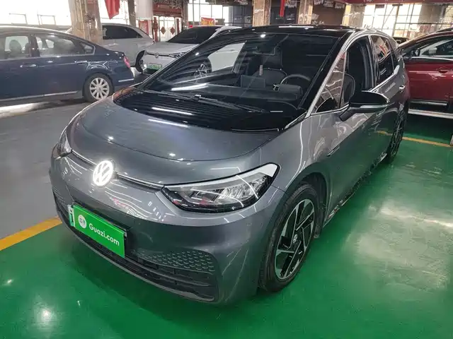 VOLKSWAGEN ID.3 2023